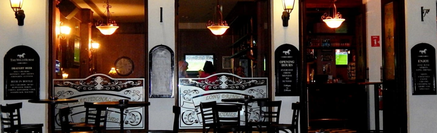 Английский паб The Wild Horse Pub в Пафосе