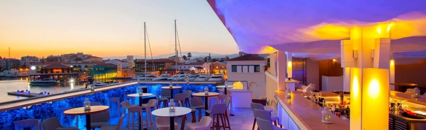 Бар на крыше Marina Roof Bar в Лимассоле