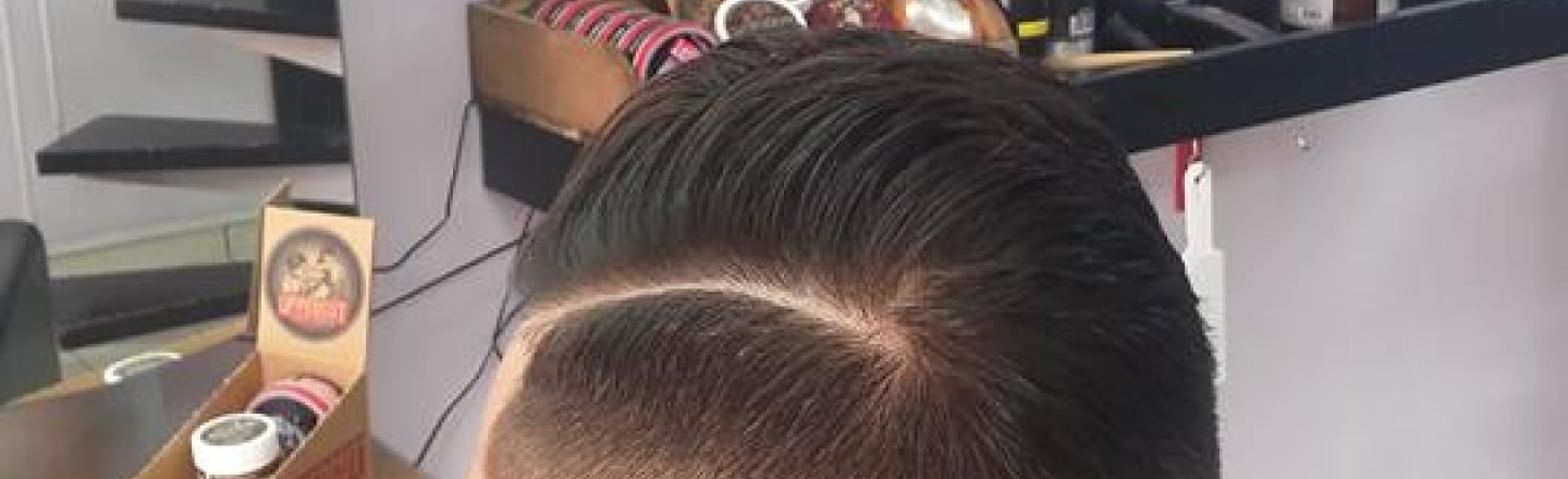 Do Cabello Men Hair Salon, барбершоп Do Cabello в Никосии