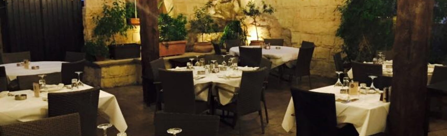 Fish Tavern Pyxida, рыбная таверна «Компас» в Никосии