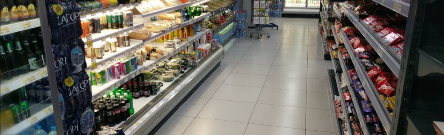 Супермаркет AlphaMega Limassol Marina в Лимассоле