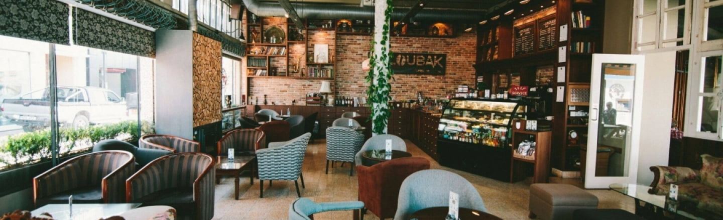 Кафе Deloubak Espresso Cuisine в Пафосе