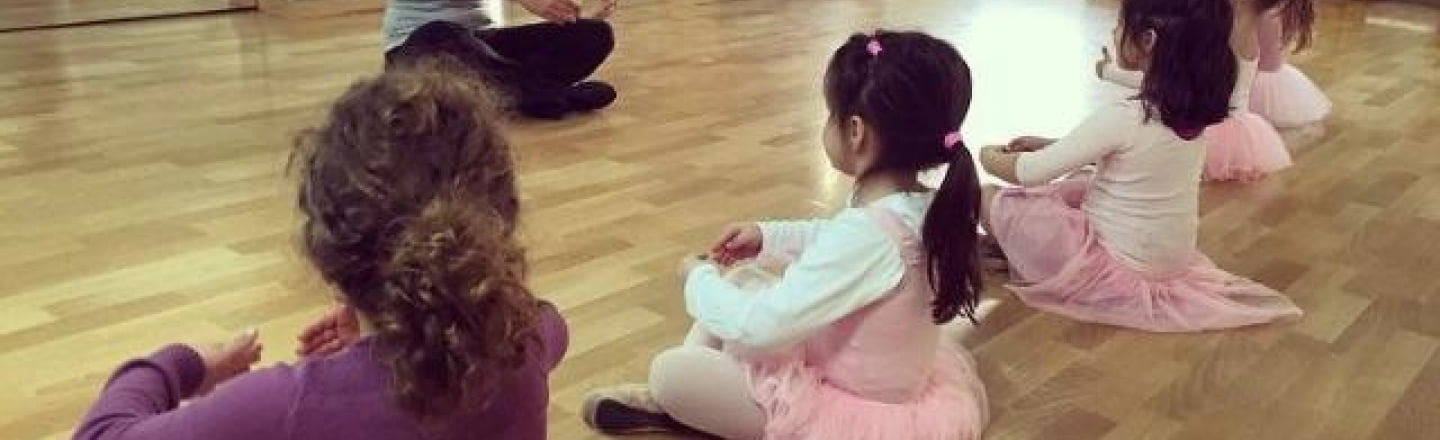 La Ronda School of Music and Ballet, школа музыки и балета La Ronda в Никосии