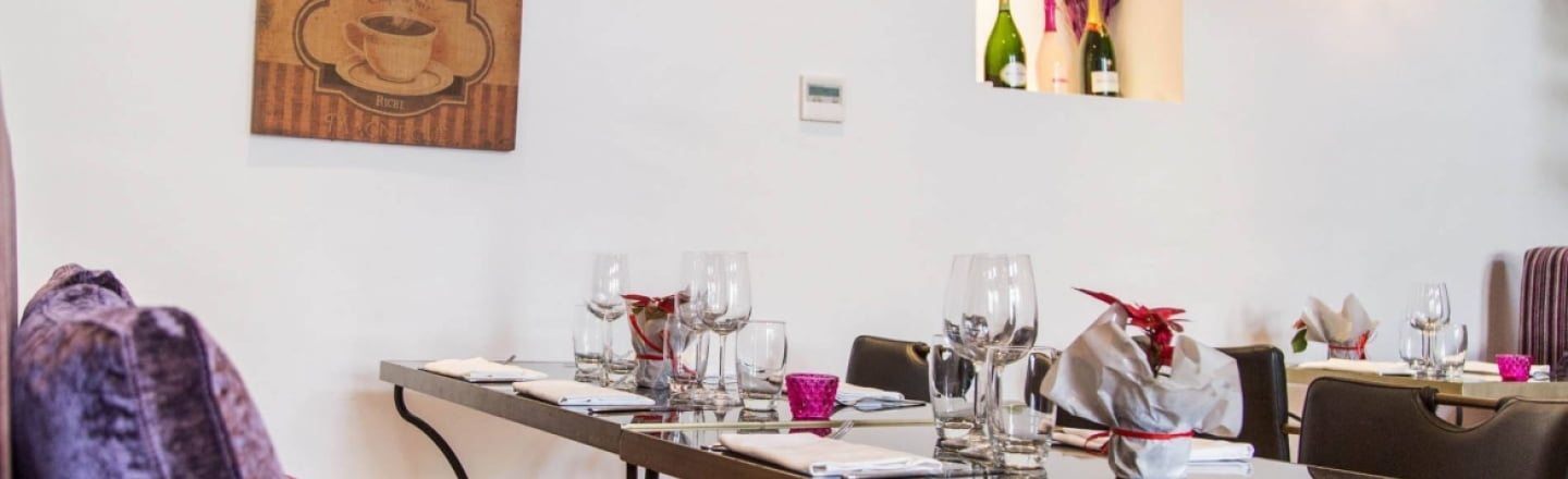 Le Frenchie Café et Bar à Vin, французский ресторан и бар Le Frenchie в Лимассоле