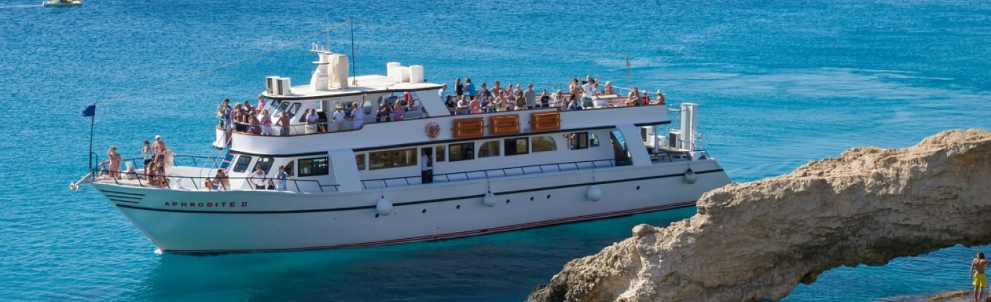 Лодочный центр Aphrodite II — летние круизные линии в Айя-Напе