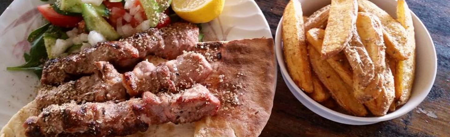 Ресторан греческой кухни Souvlaki tou Pasa в Никосии 