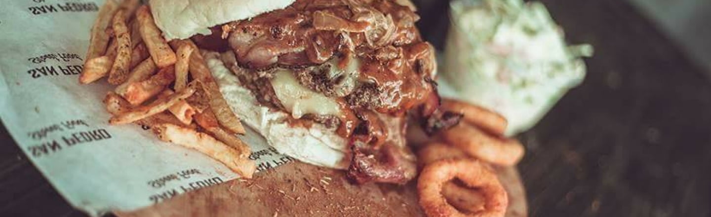 Ресторан San Pedro Street Food в Ларнаке