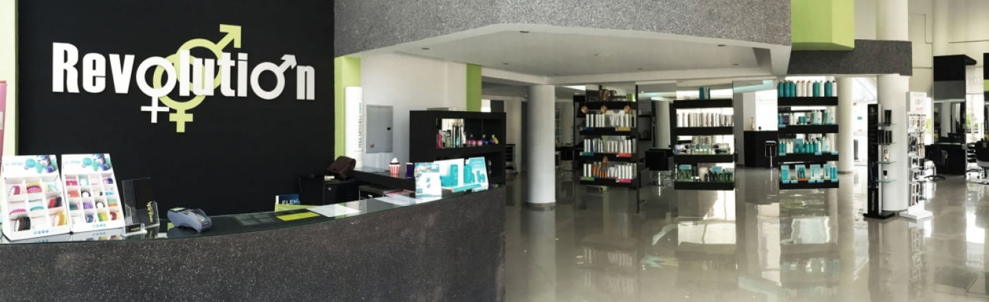 Салон Revolution Salon &amp; Barbershop в Пафосе