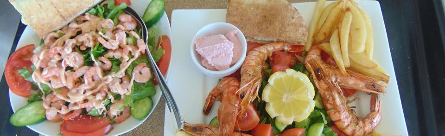 Sea Caves Lounge Bar — Cafe &amp; Restaurant, ресторан Sea Caves в Пафосе