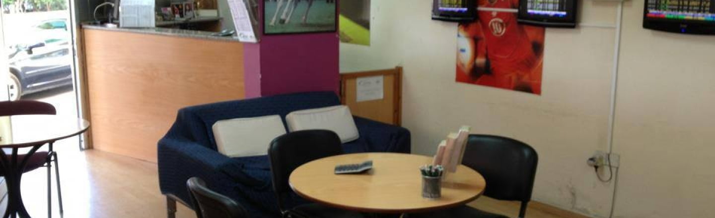Спортивное кафе Metochiou Betting Shop в Никосии