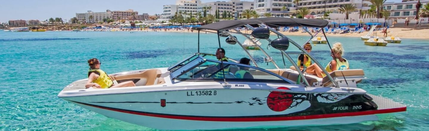 Stephanos Water Sports — развлечения на воде в Протарасе