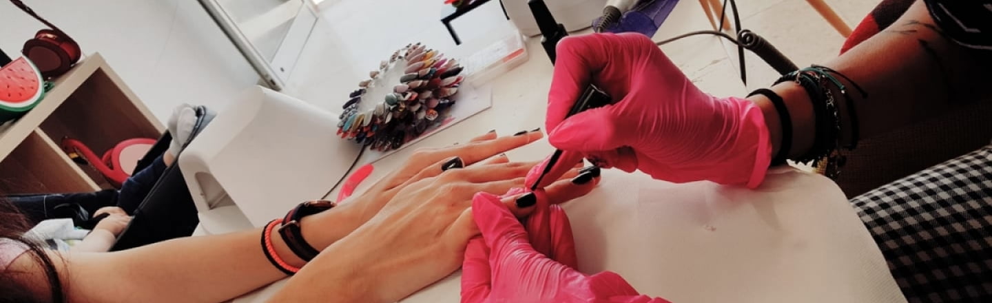 Студия маникюра Kalia&#039;s nails в Никосии