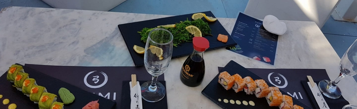 YUMI Japanese &amp; Cocktail Bar, ресторан японской кухни YUMI в Никосии