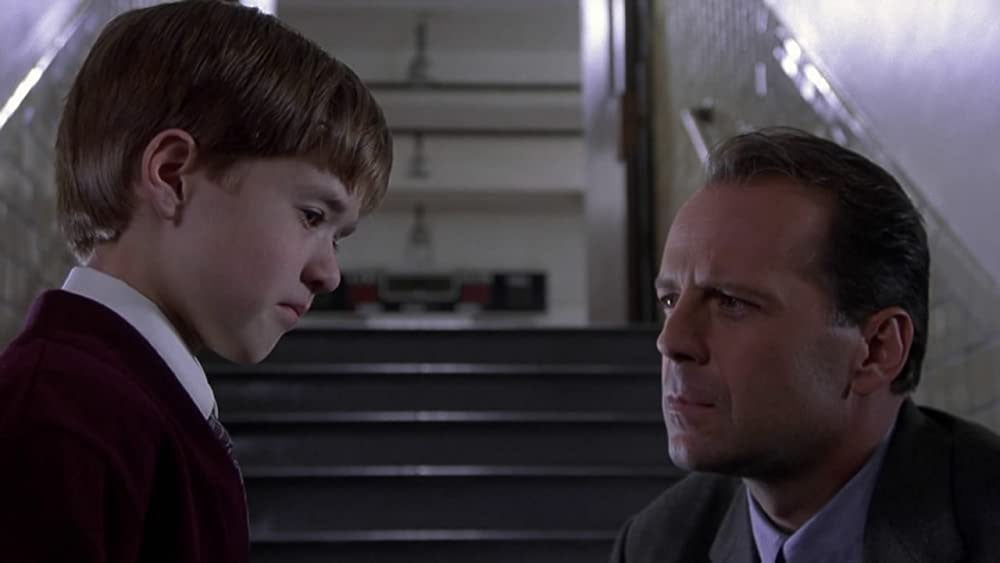 The Sixth Sense, 1999